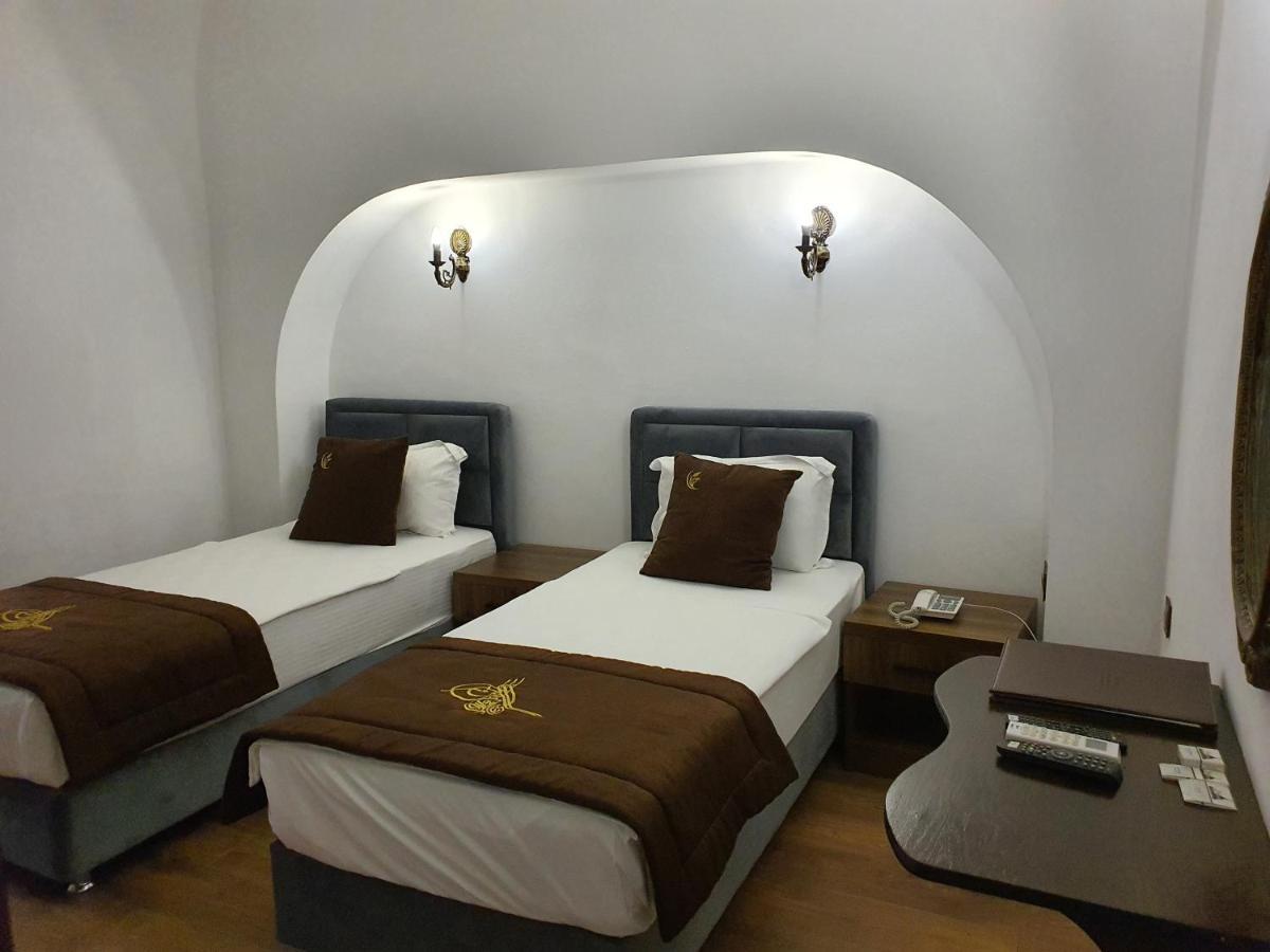 Cesme Kanuni Kervansaray Historical Hotel Exteriör bild