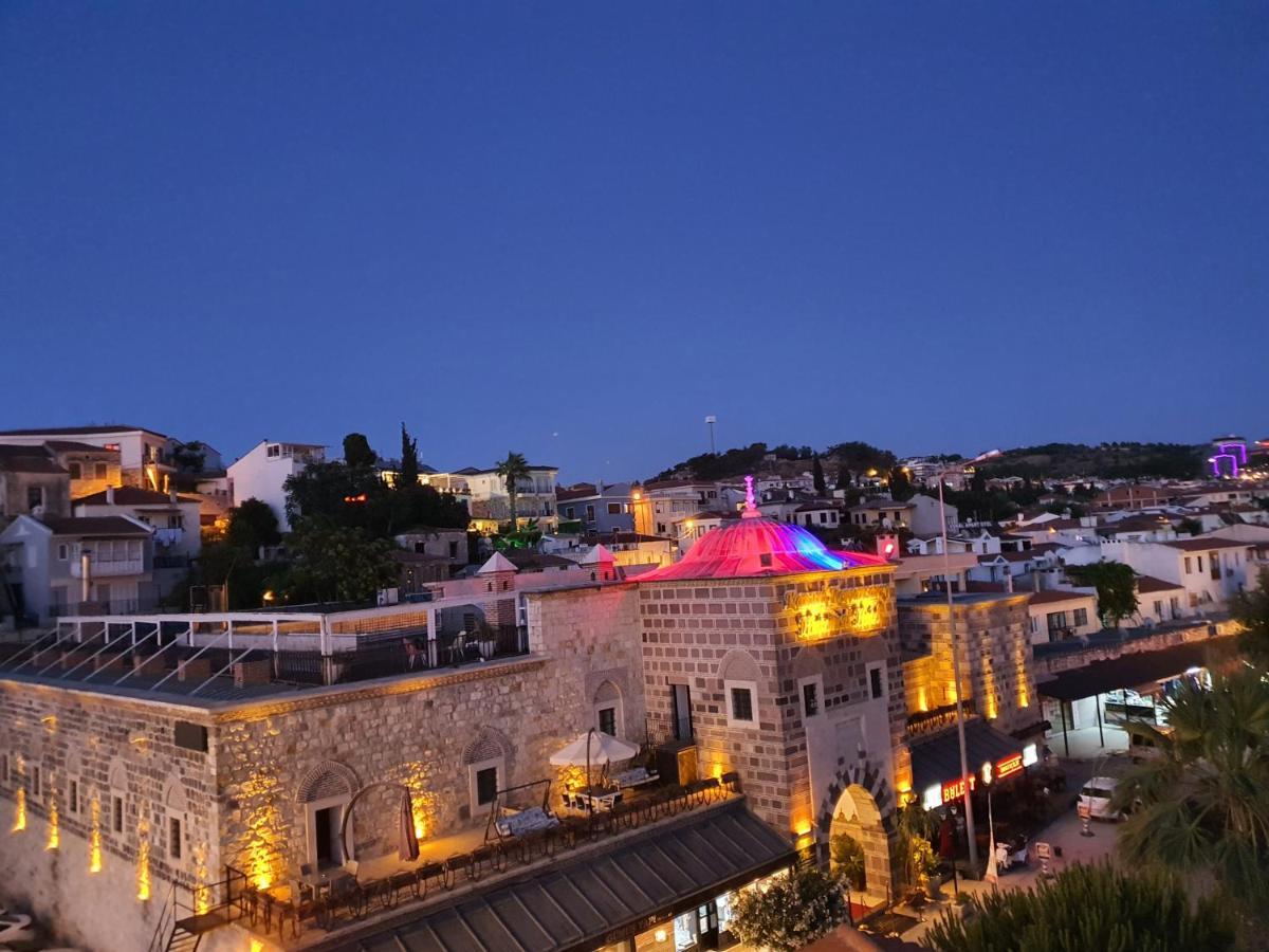 Cesme Kanuni Kervansaray Historical Hotel Exteriör bild