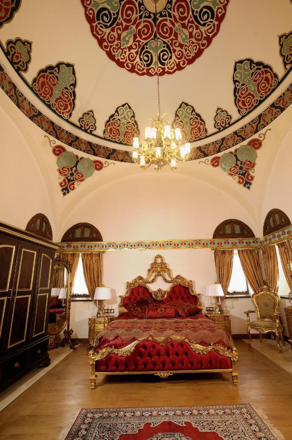 Cesme Kanuni Kervansaray Historical Hotel Exteriör bild