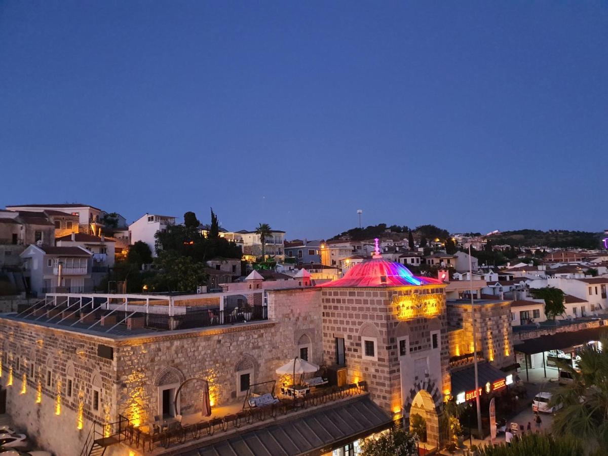 Cesme Kanuni Kervansaray Historical Hotel Exteriör bild