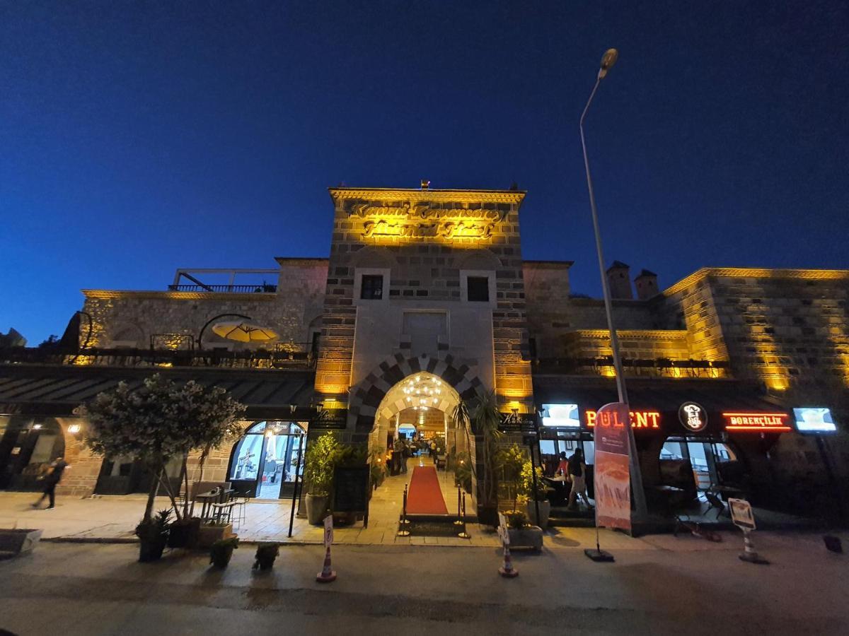 Cesme Kanuni Kervansaray Historical Hotel Exteriör bild