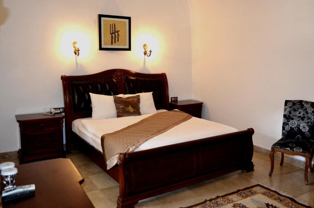 Cesme Kanuni Kervansaray Historical Hotel Rum bild