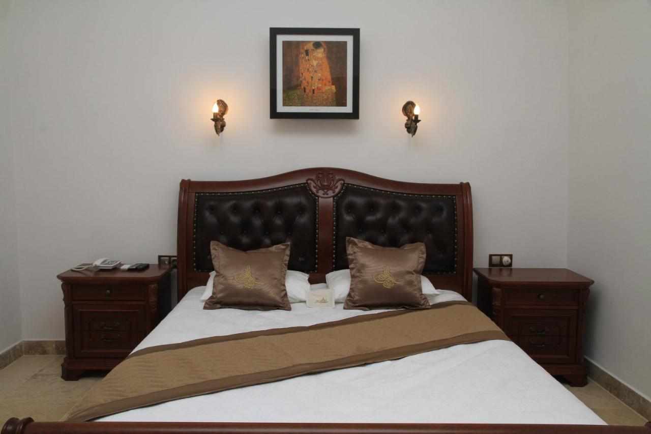 Cesme Kanuni Kervansaray Historical Hotel Exteriör bild